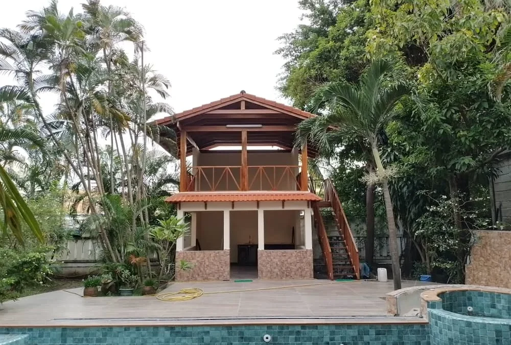 Apatam bois et aménagement extérieur — Zone 4